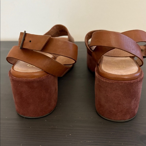 Anthropologie Seychelles Calming Influence Suede Leather Platform Sandal Sz 7.5 - Picture 9 of 16
